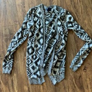 Patterned cardigan
